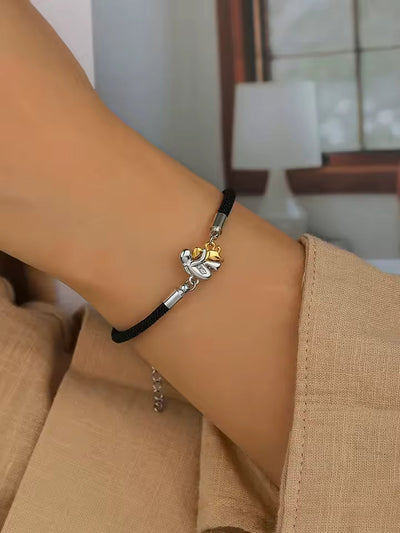 Tracy | Dog Embrace Bracelet