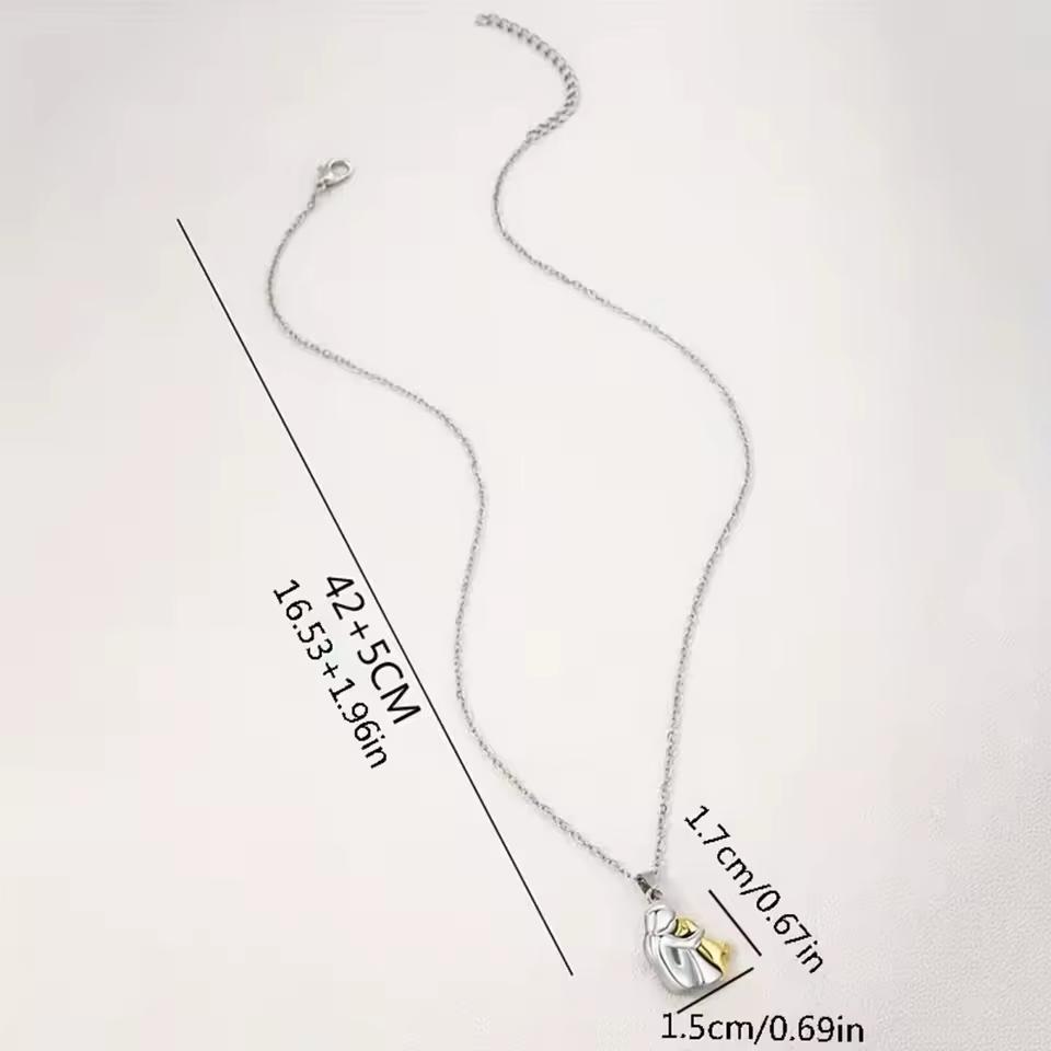 Tracy | Dog Embrace Necklace