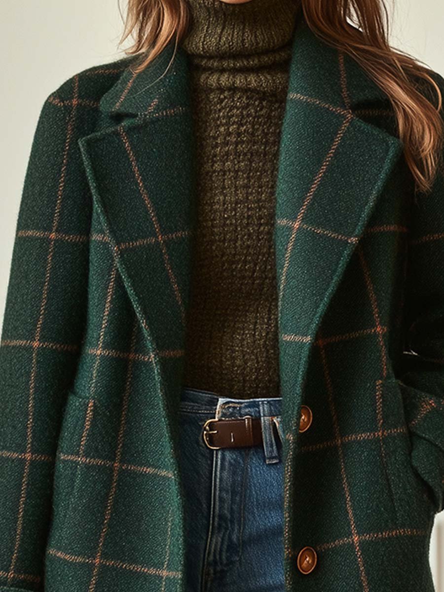 Elena – Classic Checked Coat